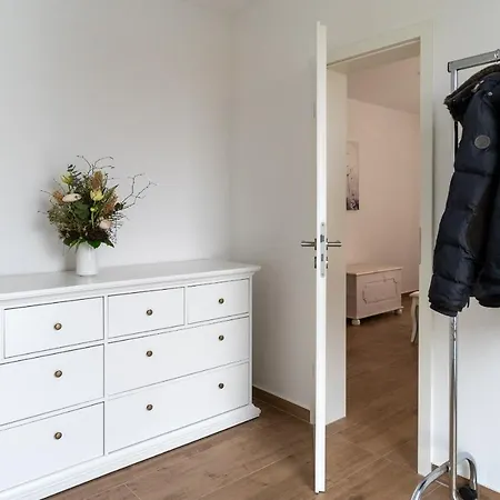 Haffhaus 1, Ferienwohnung V Zirchow