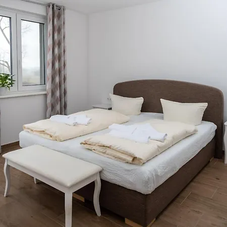 Haffhaus 1, Ferienwohnung V Zirchow